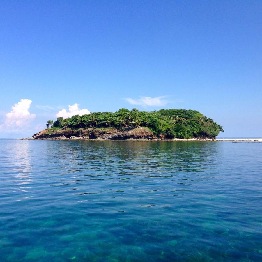Calayo Beach Resort Насугбу Экстерьер фото
